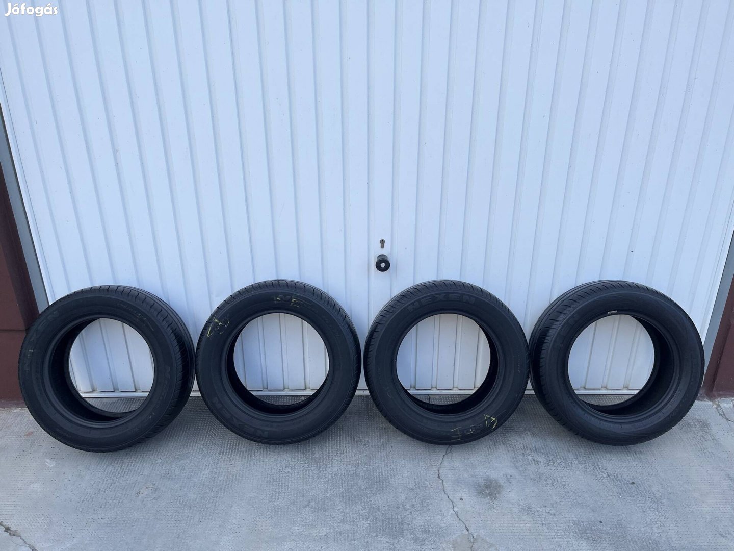 Eladó Nexen 175/65R14 nyárigumi