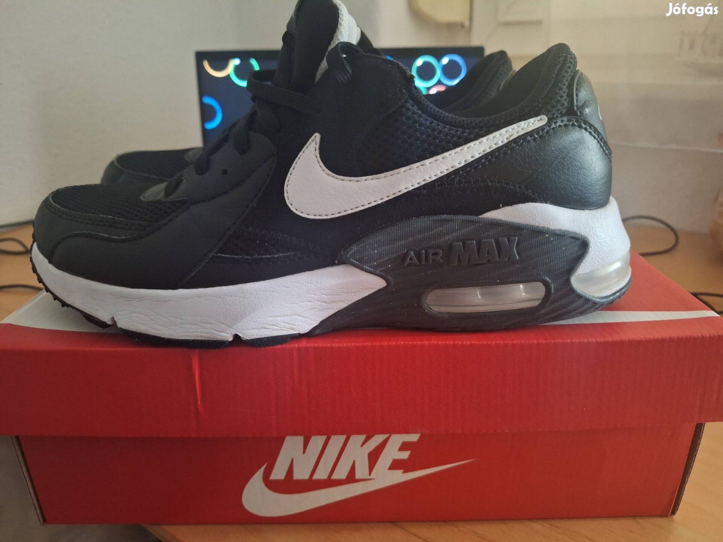 Eladó Nike Air Max Excee (42)