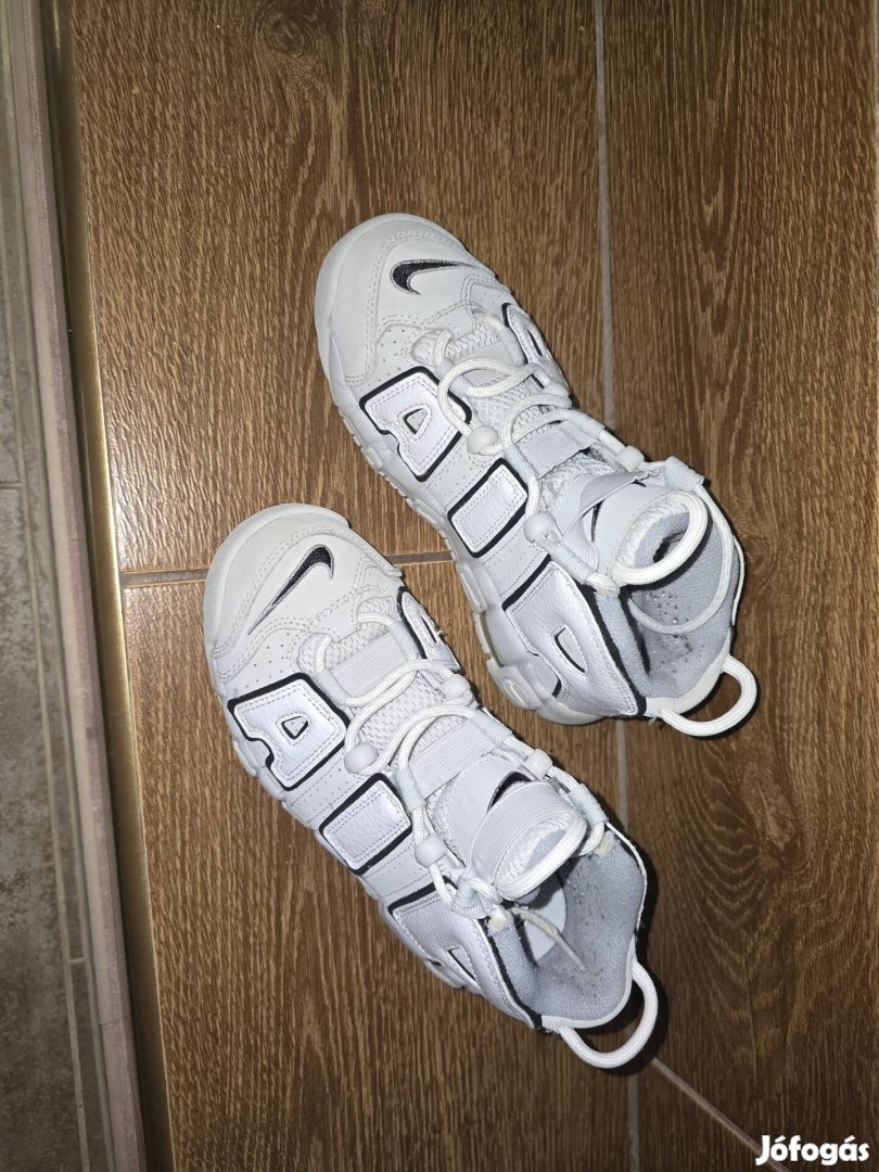 Eladó Nike Air More Uptempo 