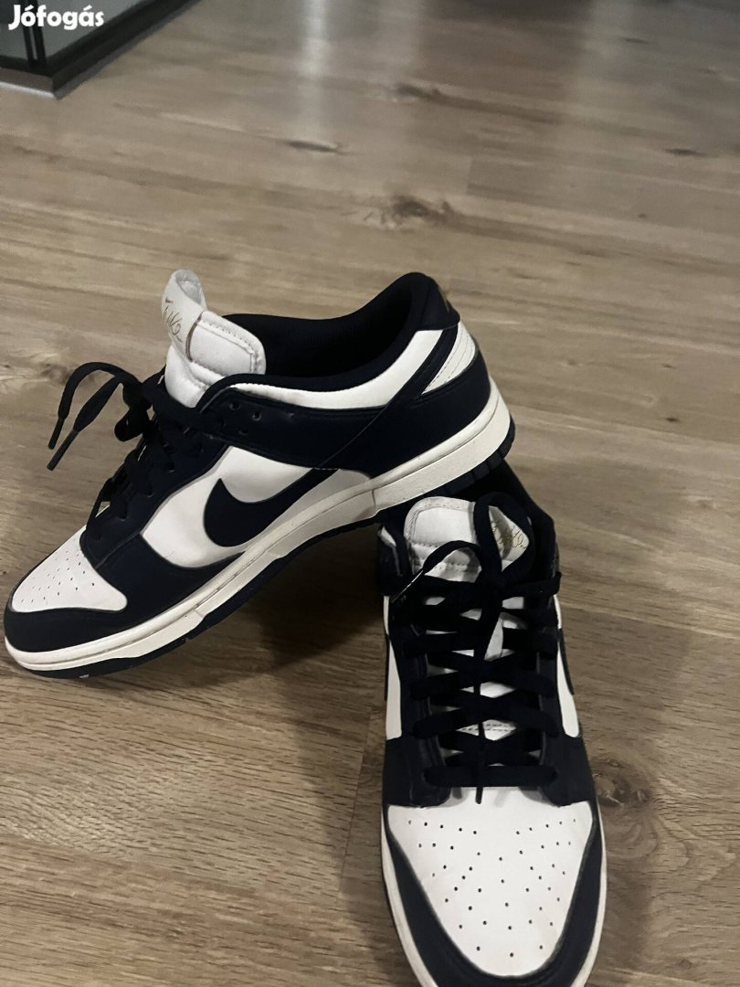 Eladó Nike Dunk Low Panda