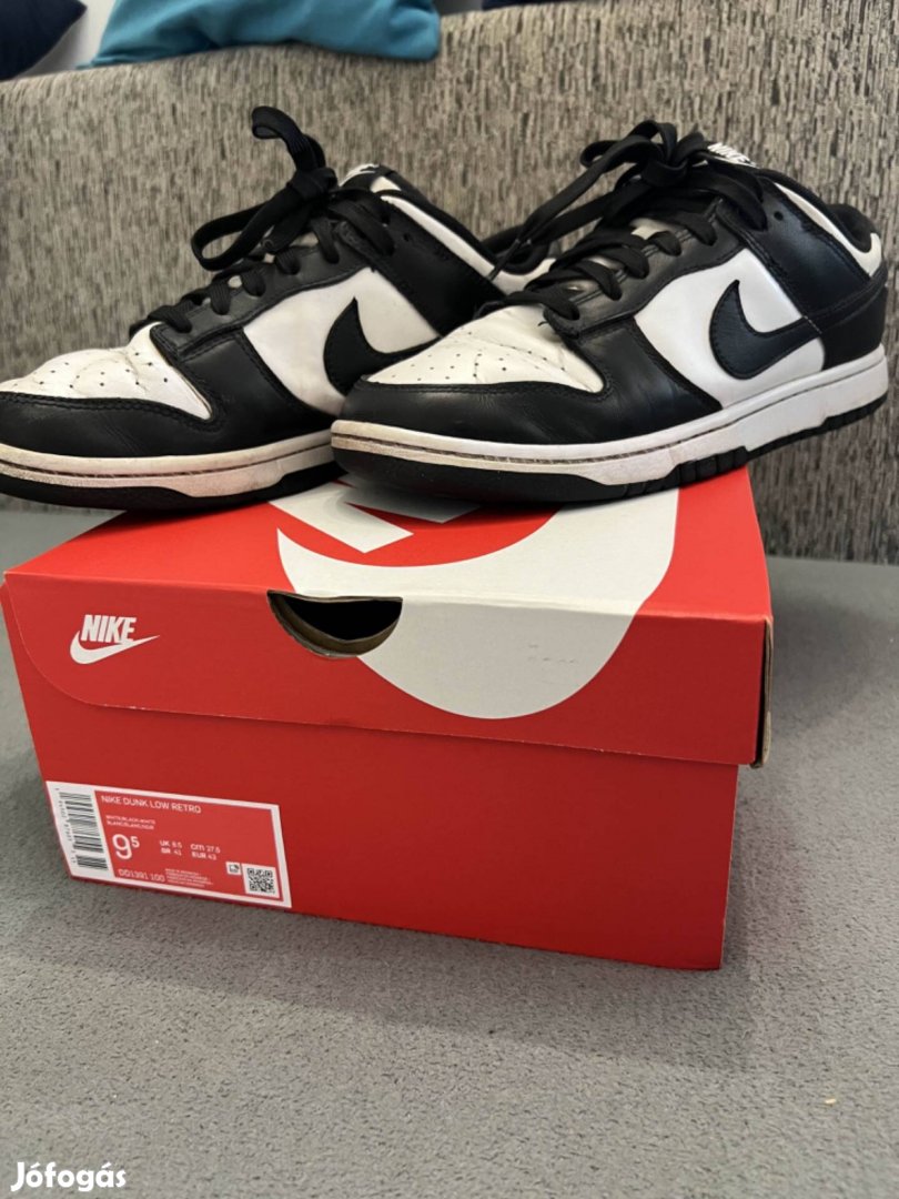 Eladó Nike Dunk Low Panda cipő