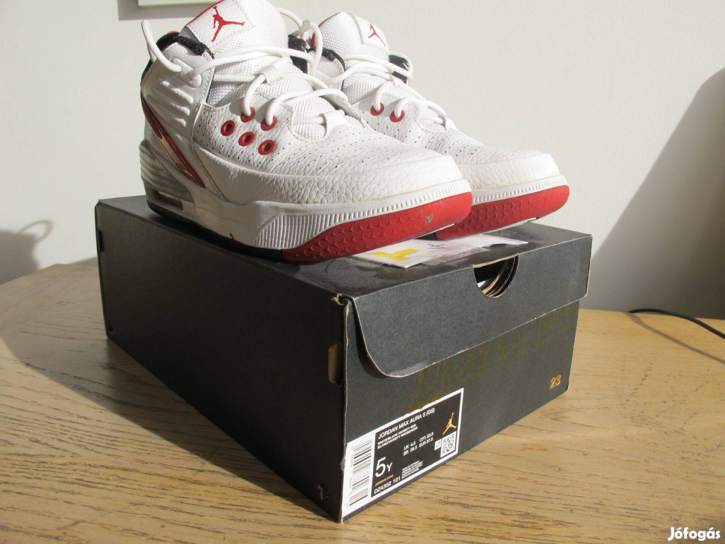 Eladó Nike Jordan Max Aura 5 edzőcípő