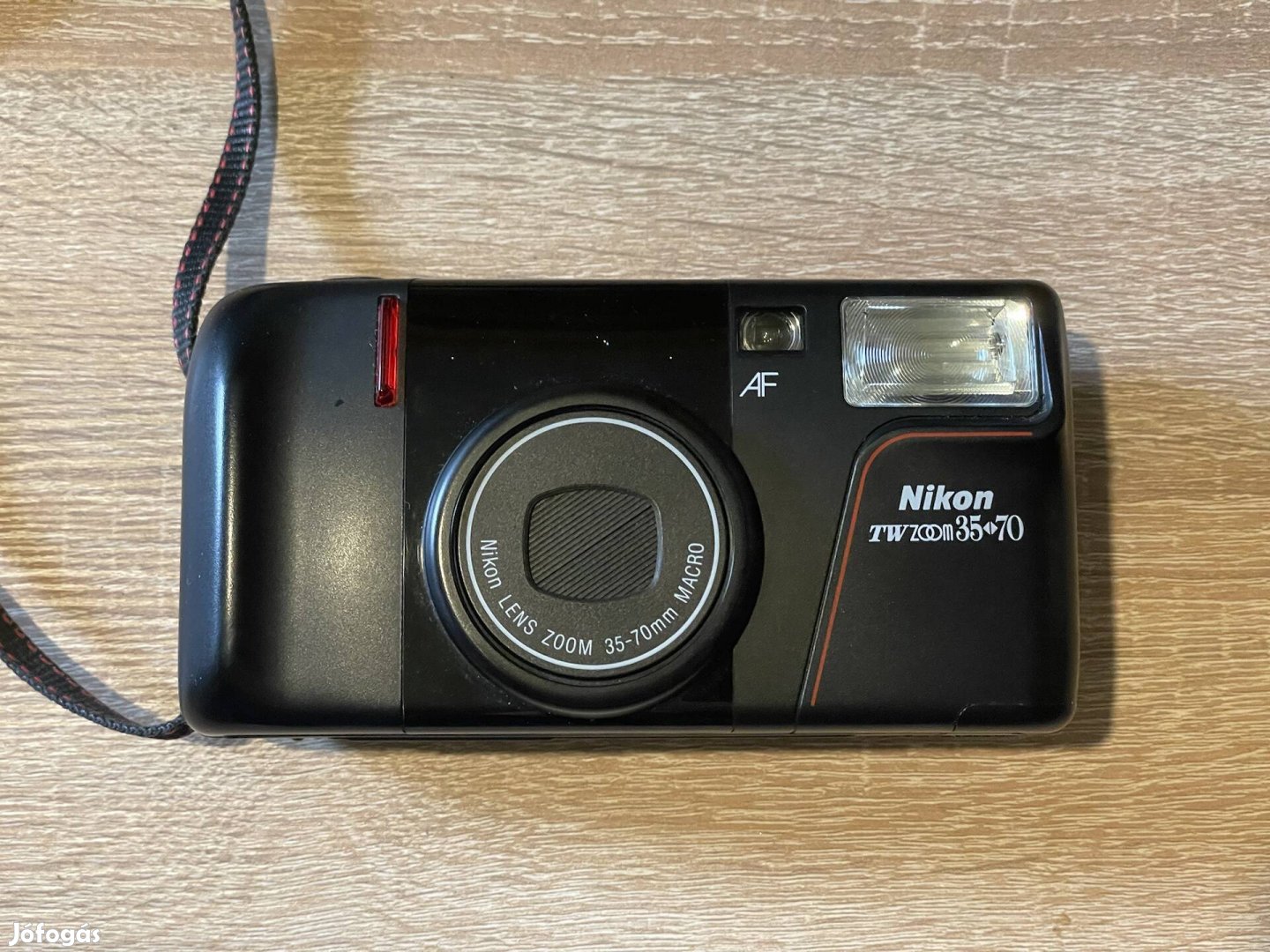 Eladó Nikon TW zoom filmes gép