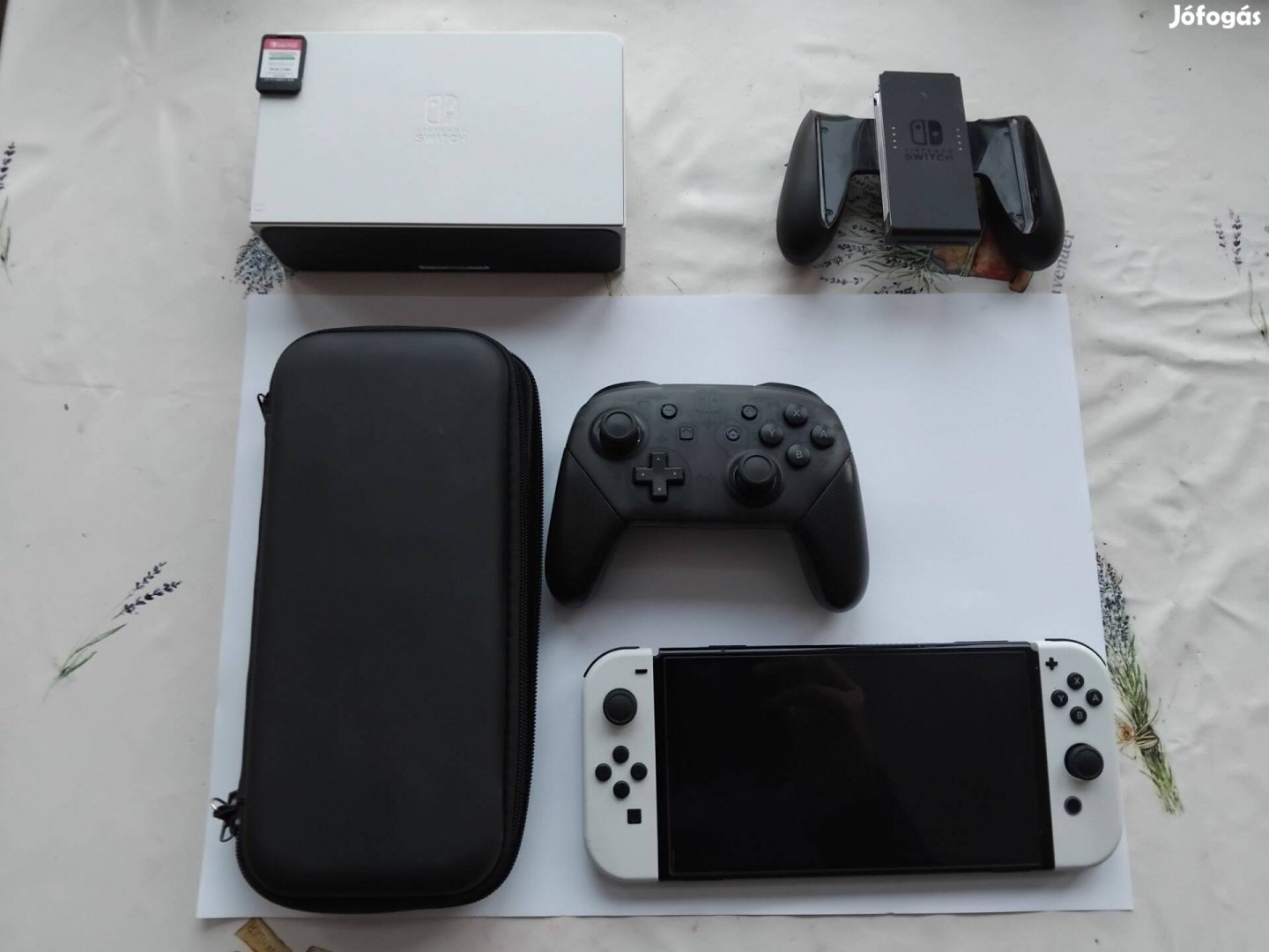 Eladó Nintendo Switch Oled tartozékokkal