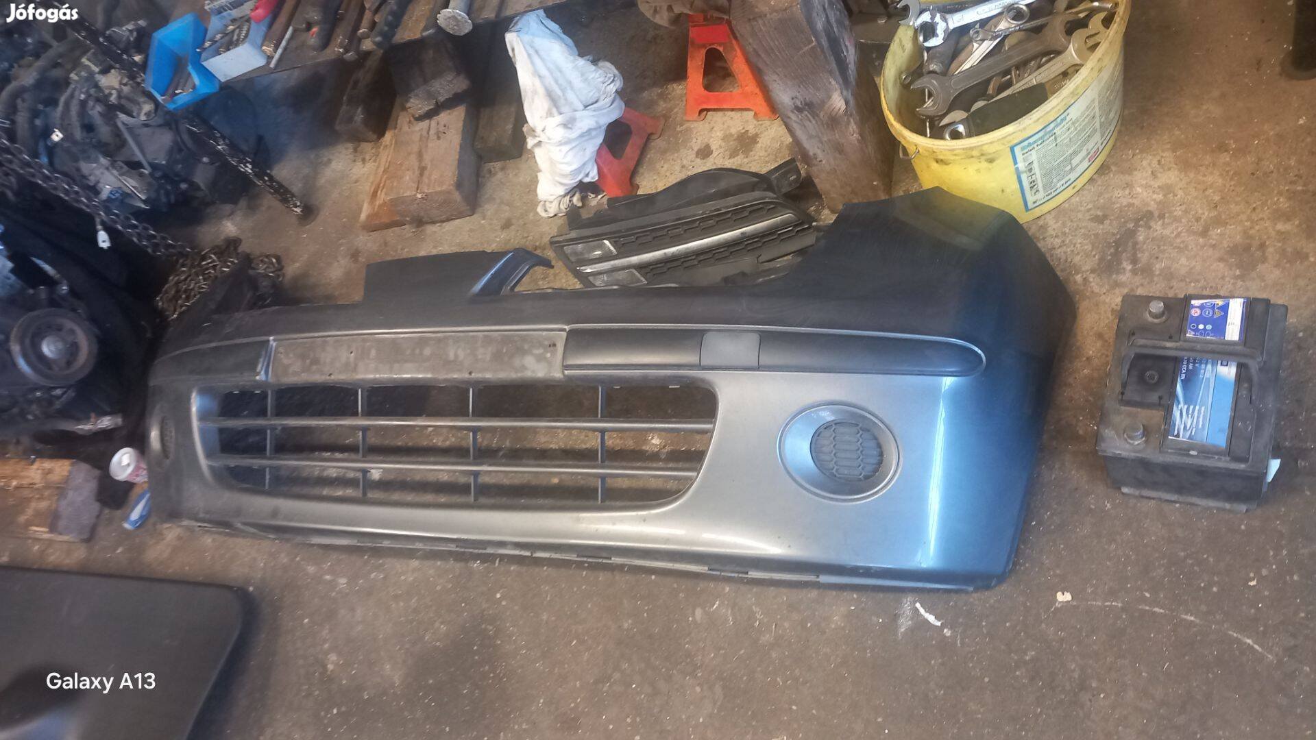 Eladó Nissan Micra K12 gyári Faceliftes első lökhárító