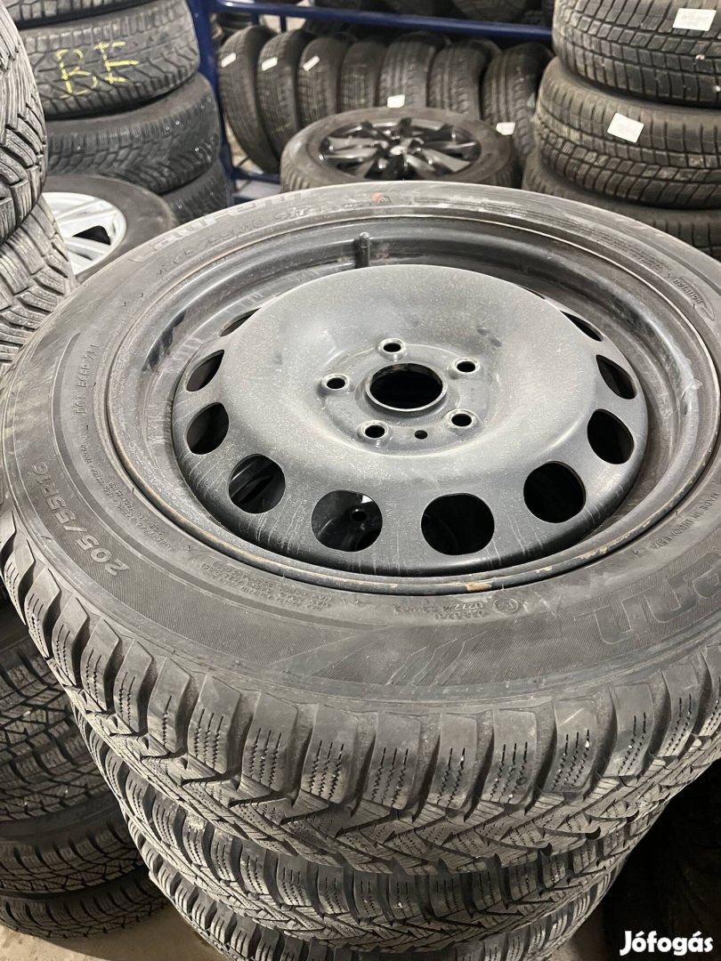Eladó Nissan Qashqai lemezfelni téligumival