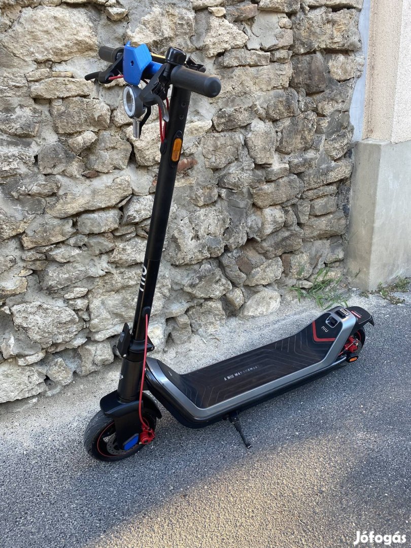 Eladó Niu Kqi3 Max !