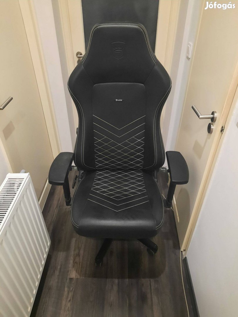 Eladó Noblechairs Hero Gaming szék