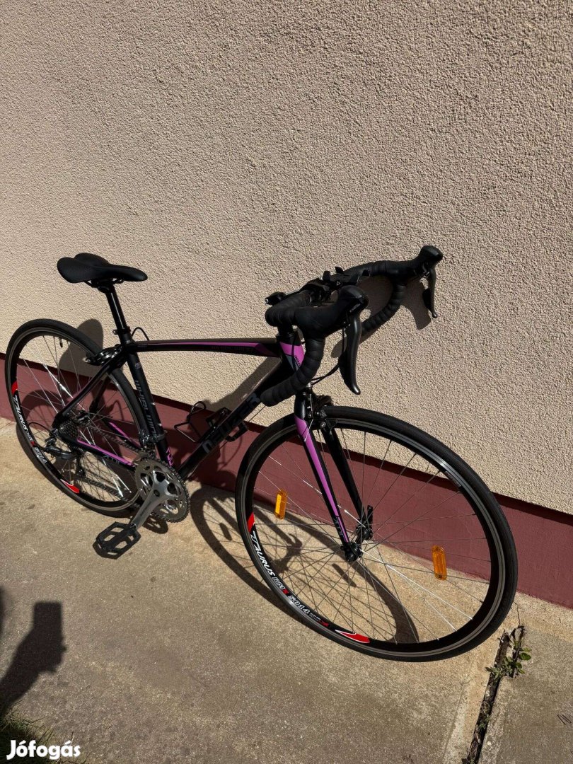 Eladó Női Neuzer Whirlwind100 Országúti