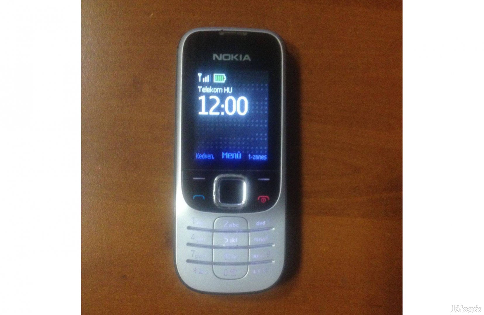 Eladó Nokia 2330 mobiltelefon!