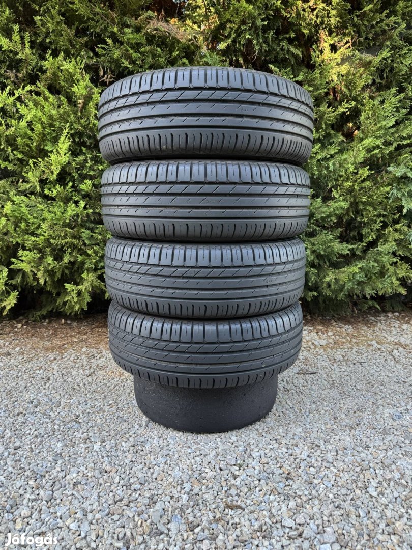 Eladó Nokian 225/65 R17 nyári gumi 4db!