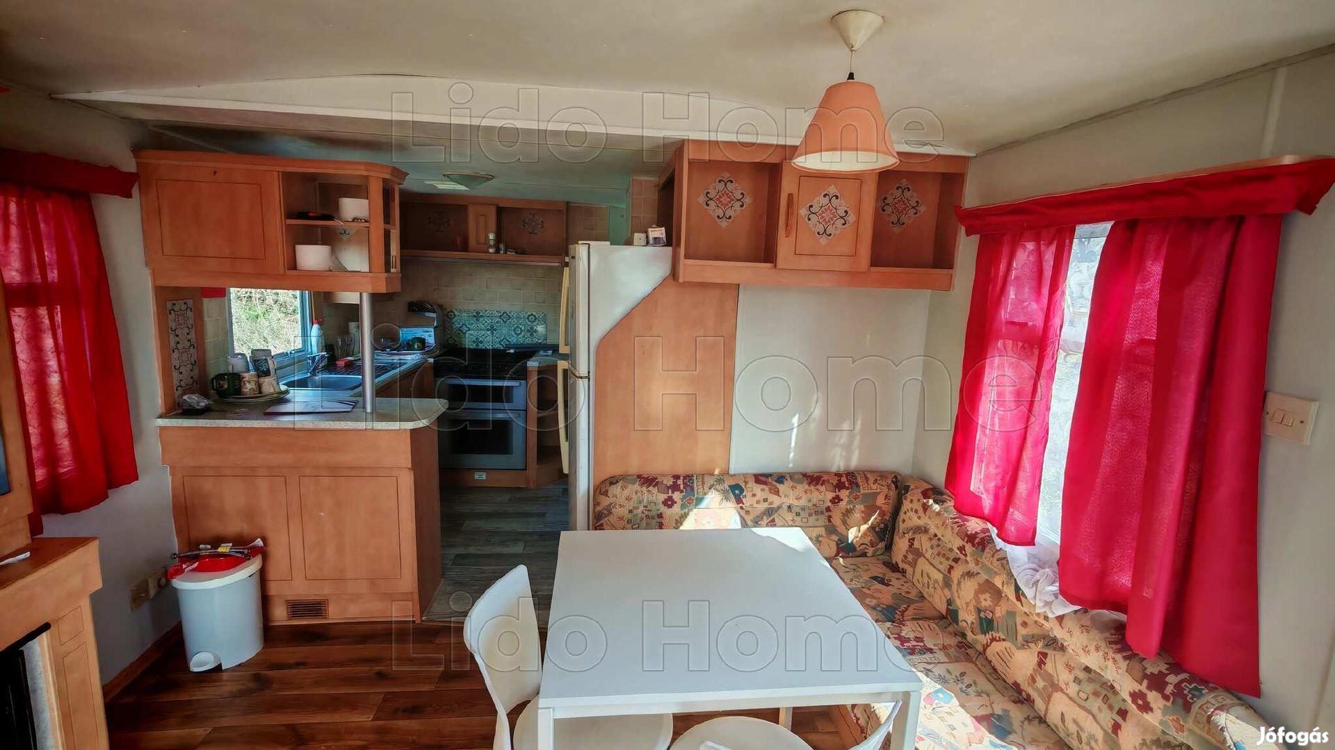 Eladó Nyaraló a Gyönyörű Természetközeli Almásházán