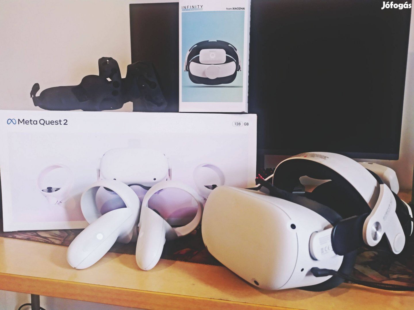 Eladó Oculus Quest 2 + Bobovr M2 Pro aksis fejpánt + kiegészítők