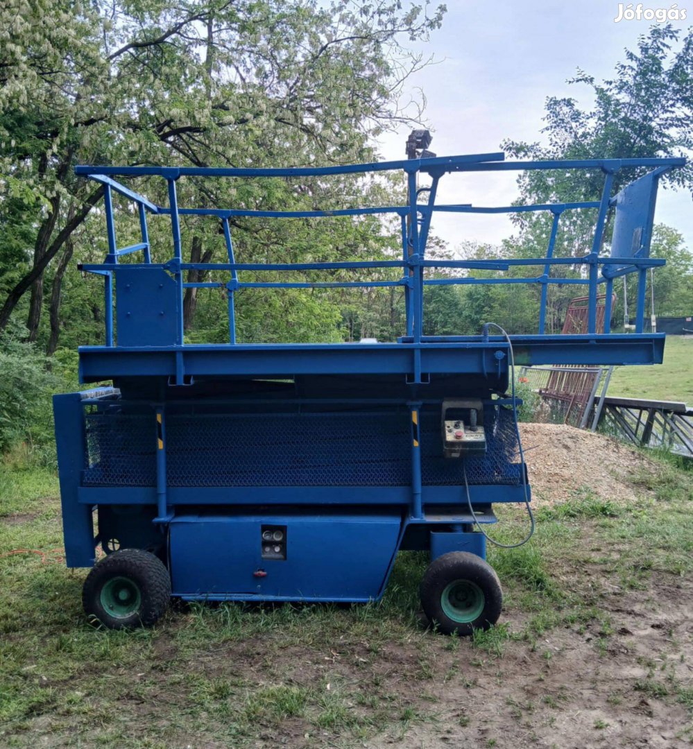 Eladó Önjárós Ollós Emelő