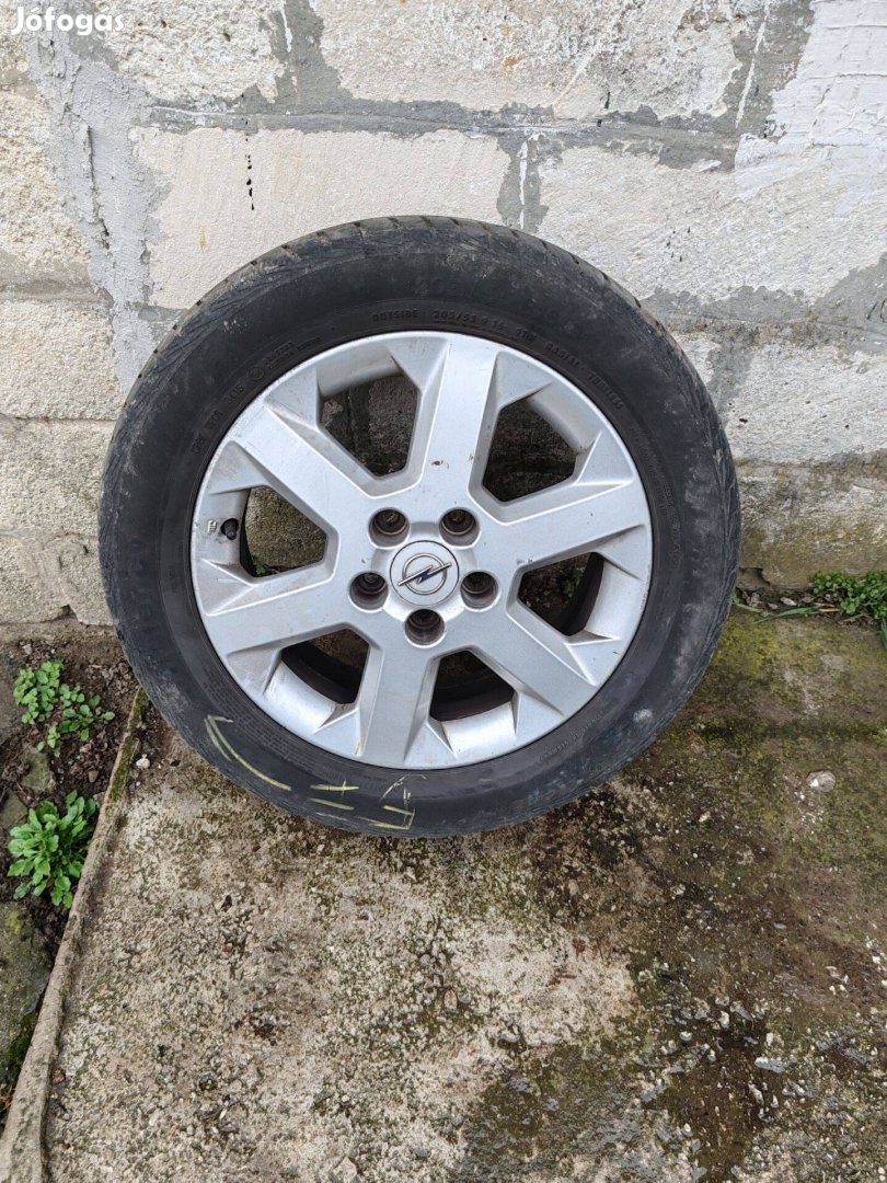 Eladó Opel Alufelni +nyári gumi R16