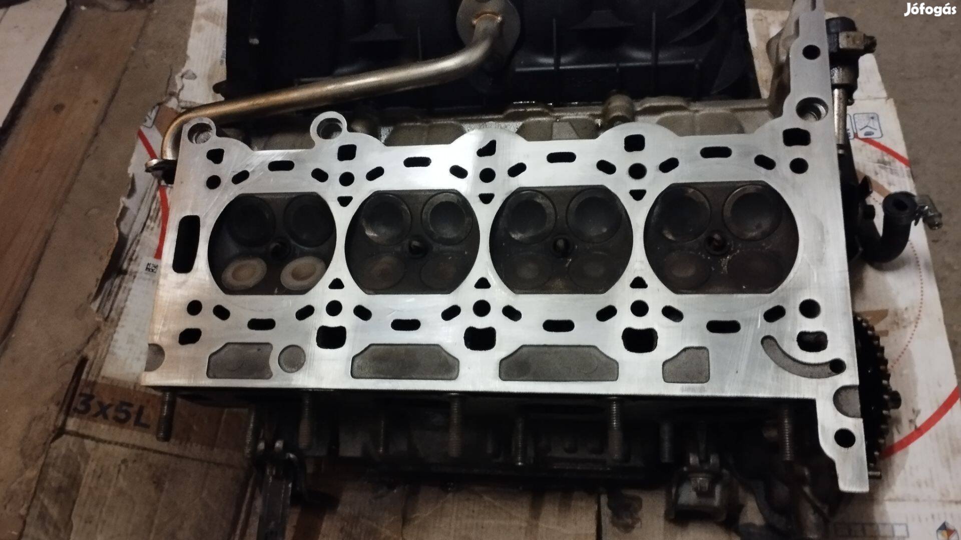 Eladó Opel C Corsa hengerfej és motorblokk