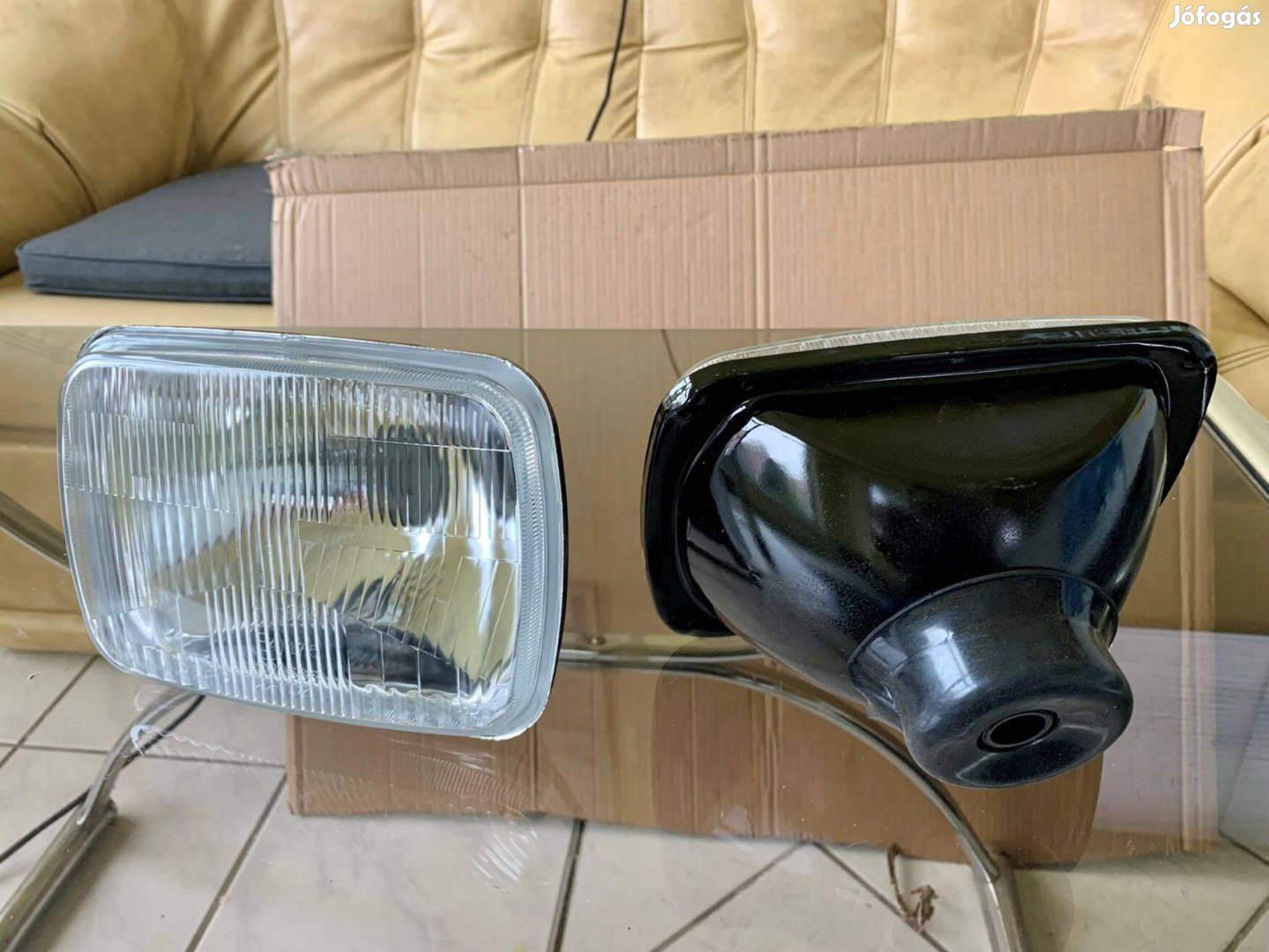 Eladó Opel Campo alkatrészek, új első fényszóró lámpa