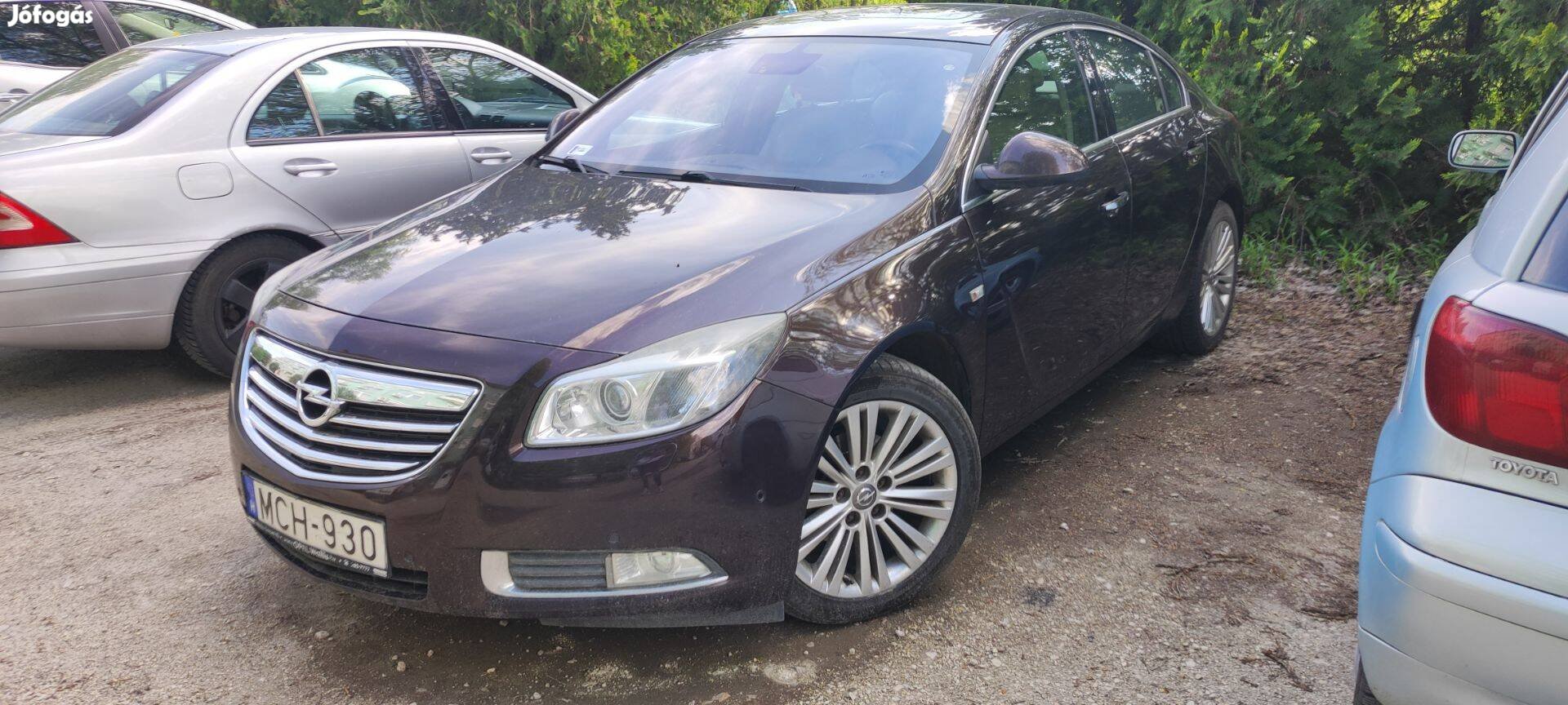 Eladó Opel Insignia 2,0 Cdti 131le. Szép kívül belül, belül