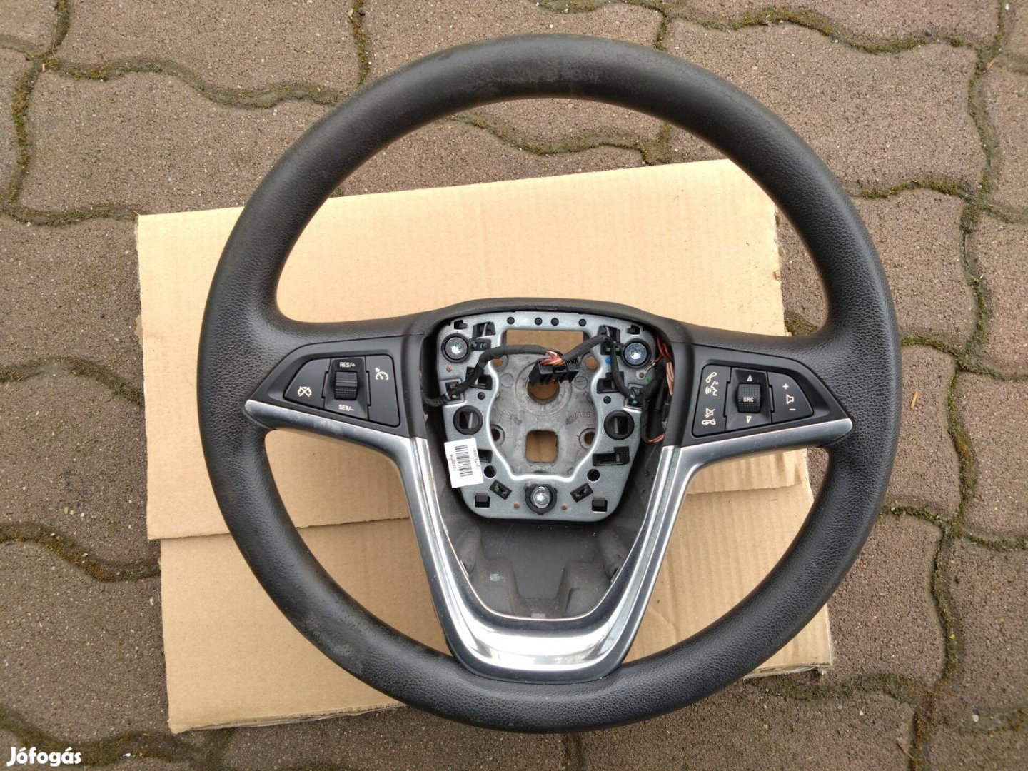 Eladó Opel Insignia kormány