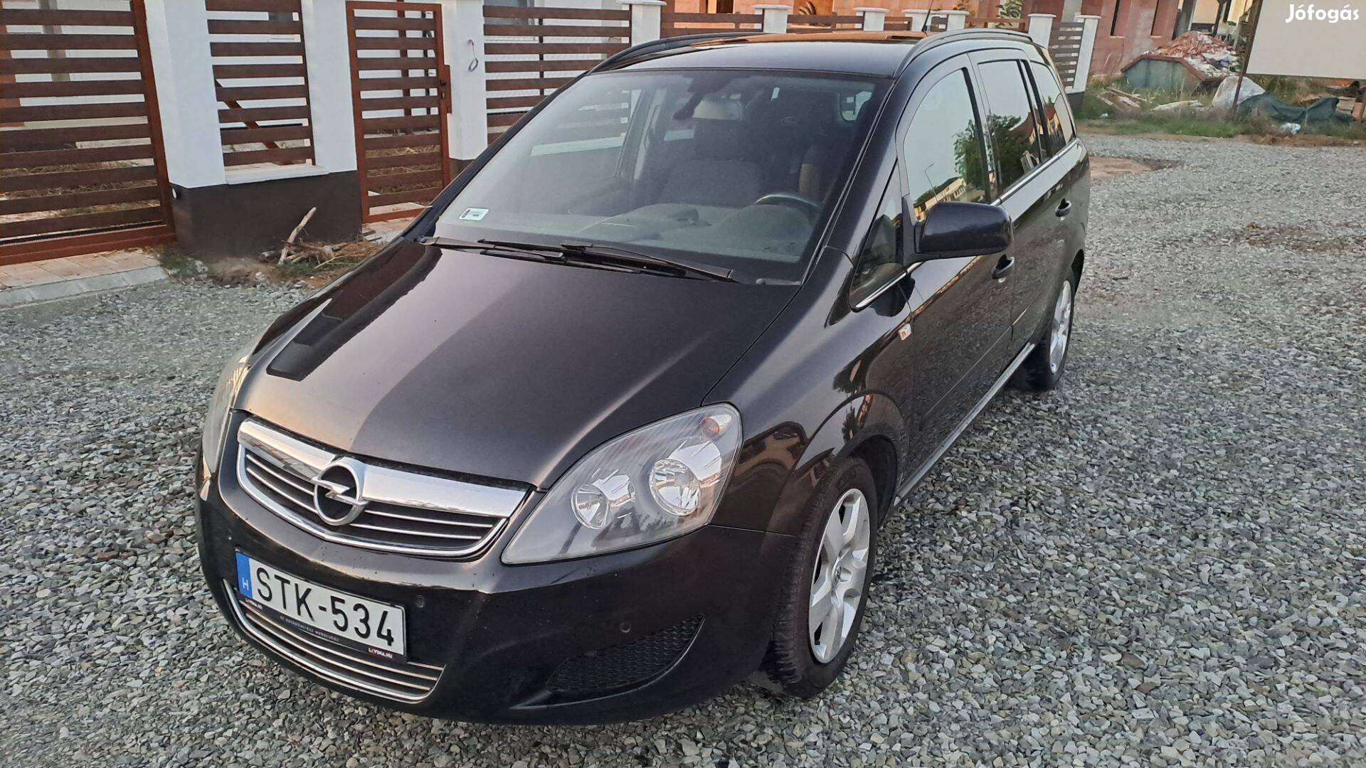 Eladó Opel Zafira B 1.6 benzin