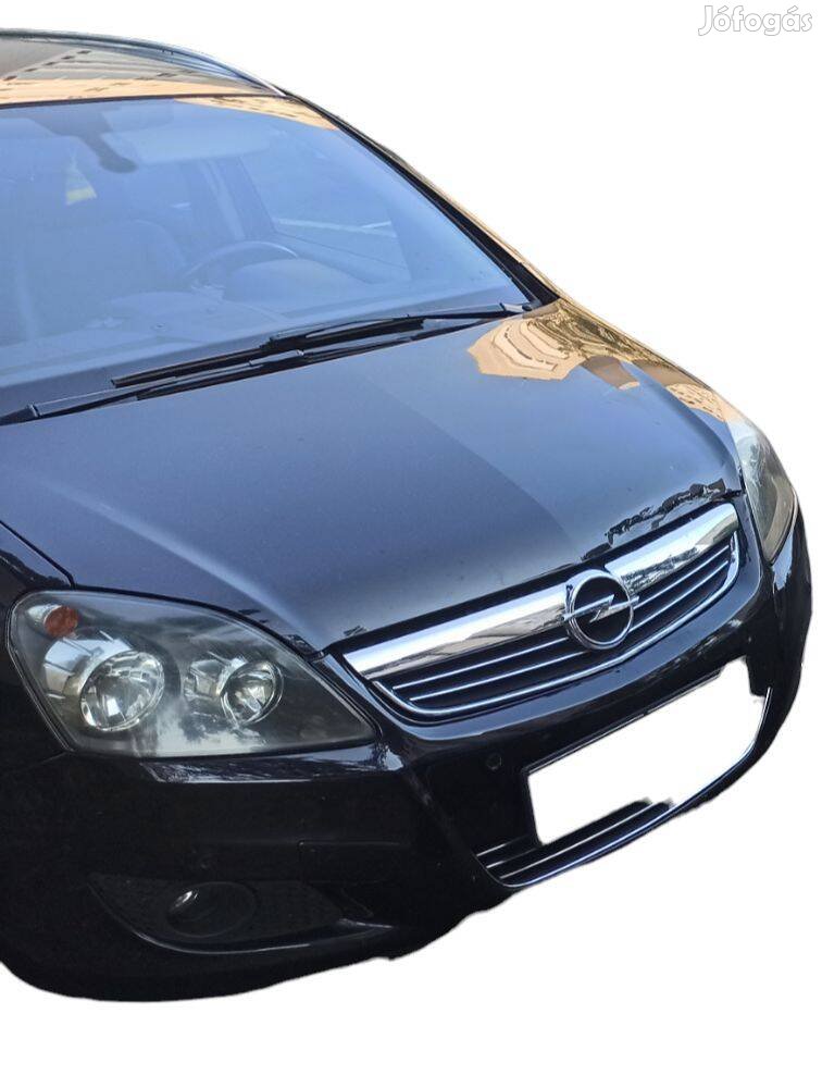 Eladó Opel Zafira B motorháztető Z20R sérült