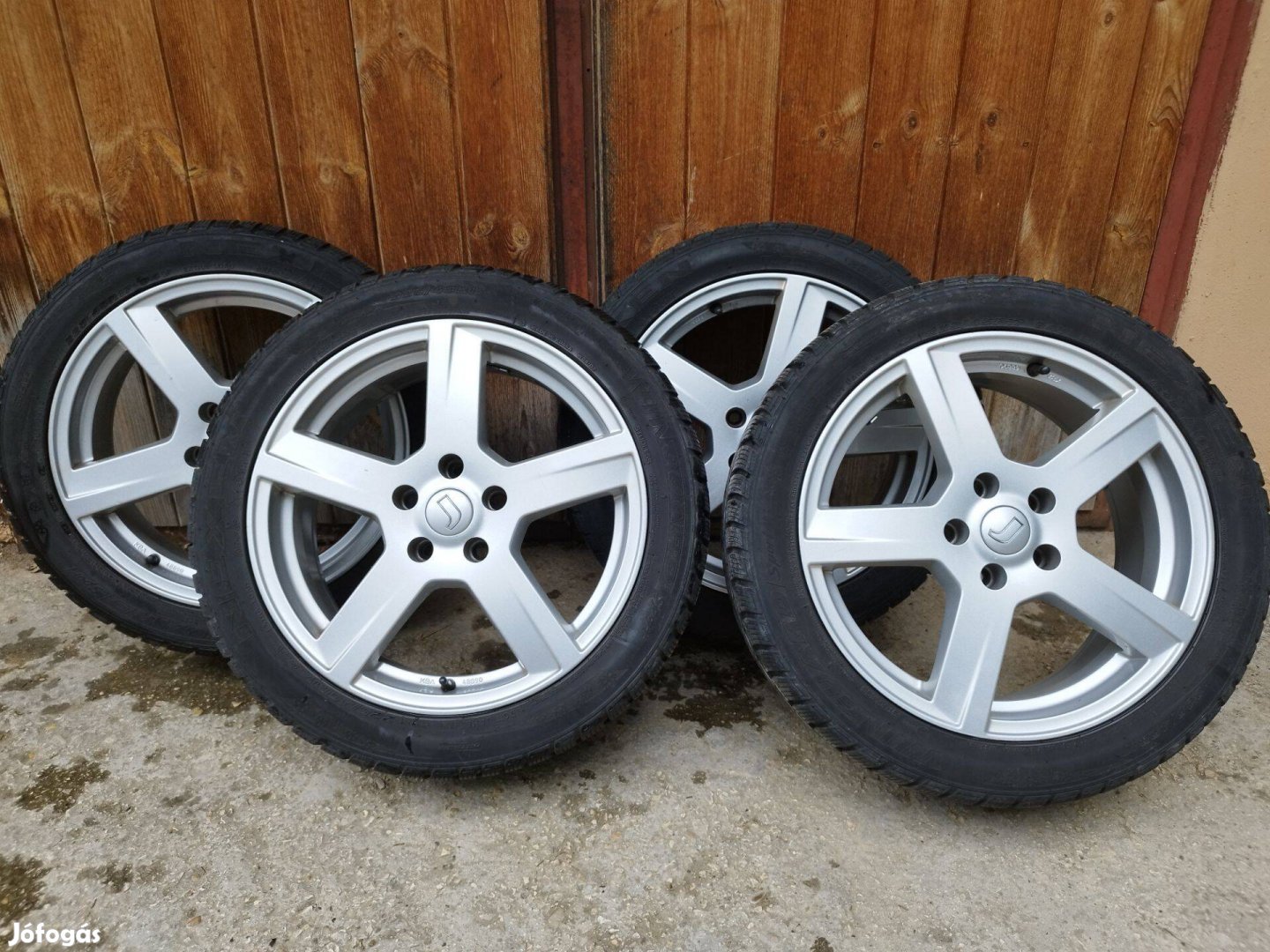 Eladó Opel könnyűfém felni szett gumival