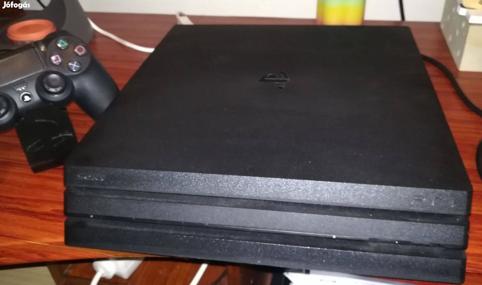 Eladó PS4 Pro Kecskeméten