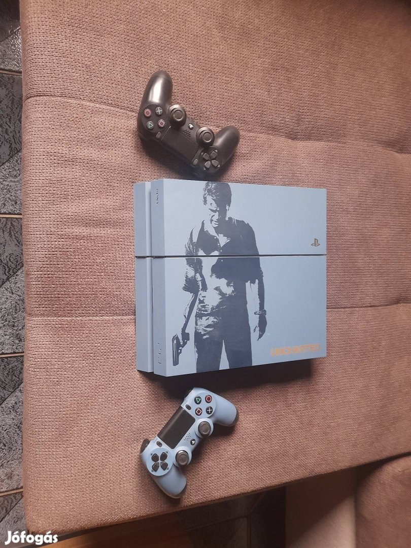 Eladó PS 4 1T Uncharted.