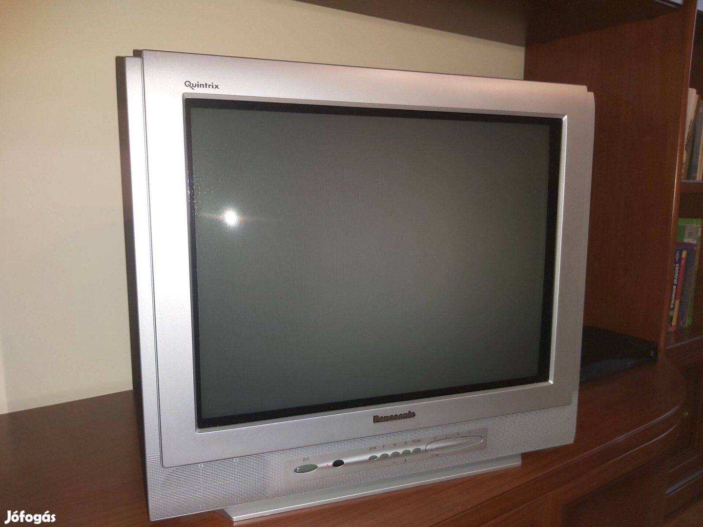 Eladó Panasonic TX-21AP1P modellű 55-cm-es, színes TV