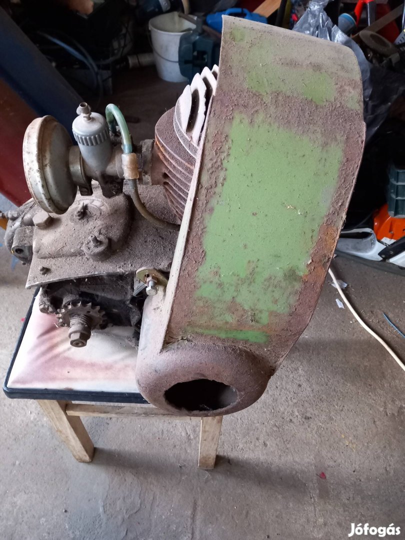 Eladó Pannónia motor blokk!