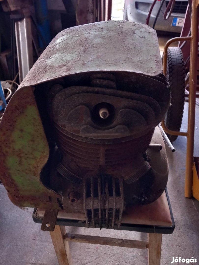 Eladó Pannónia motor blokk!