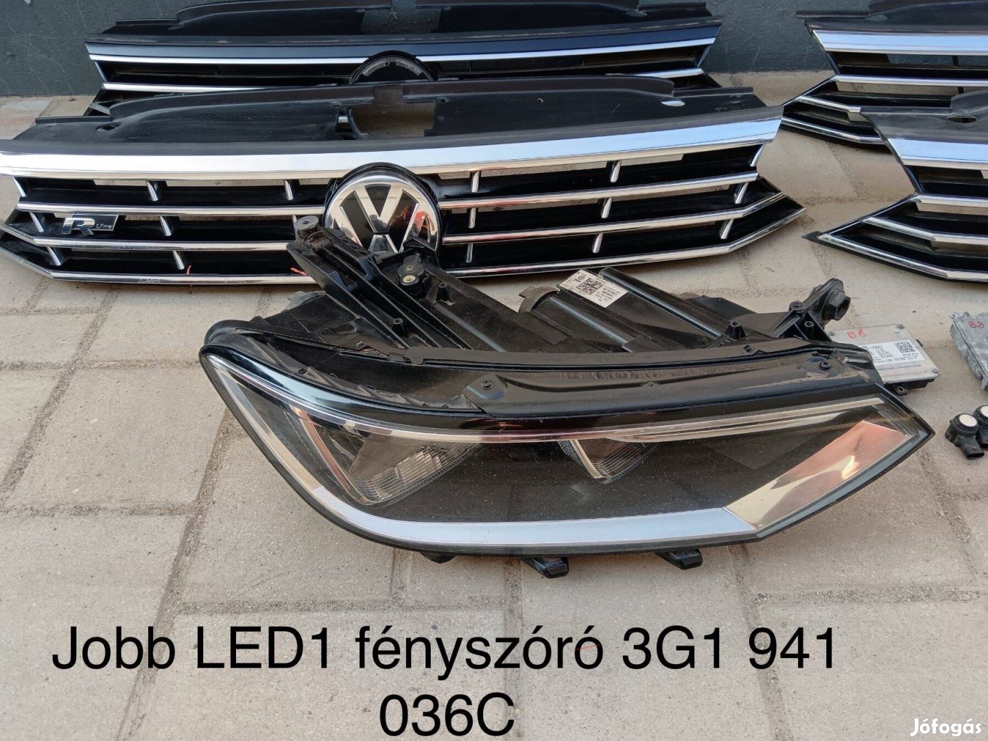 Eladó Passat b8 Led 1 jobb fényszoró 3G1 941036C