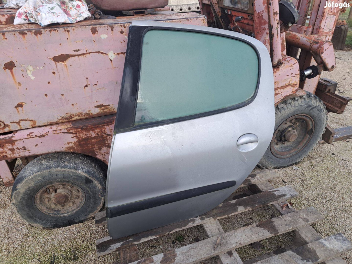 Eladó Peugeot 206 bal hátsó ajtó / balos hátsó ajtó