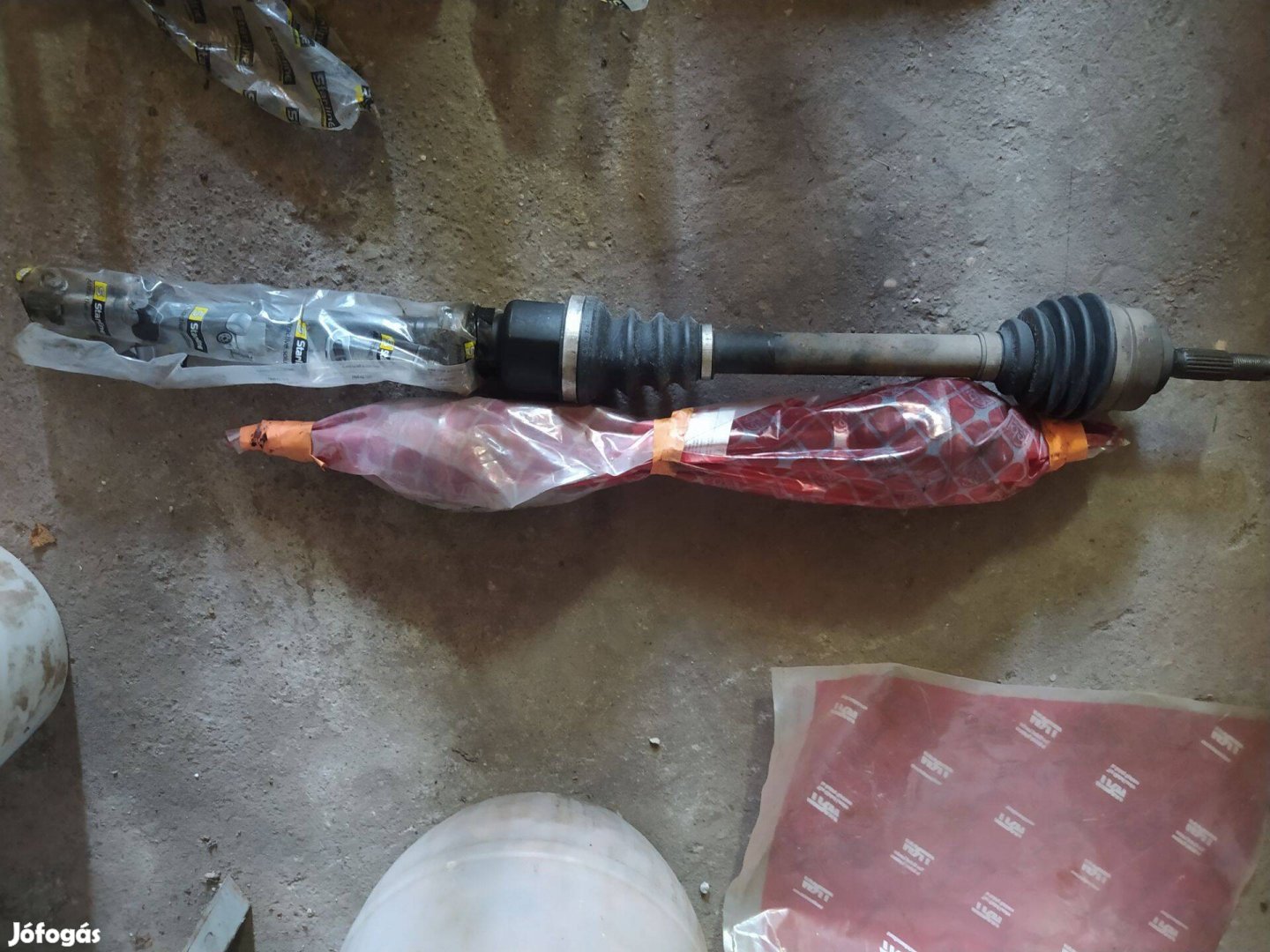 Eladó Peugeot 206 féltengelyek