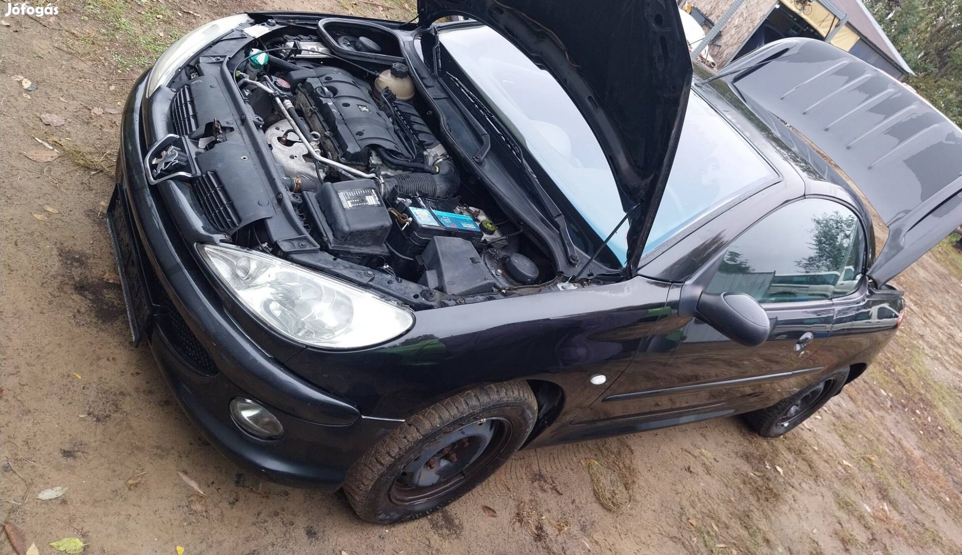 Elado Peugeot 206cc 206 cc alkatrészek. 