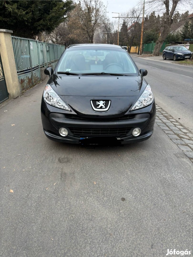 Eladó Peugeot 207