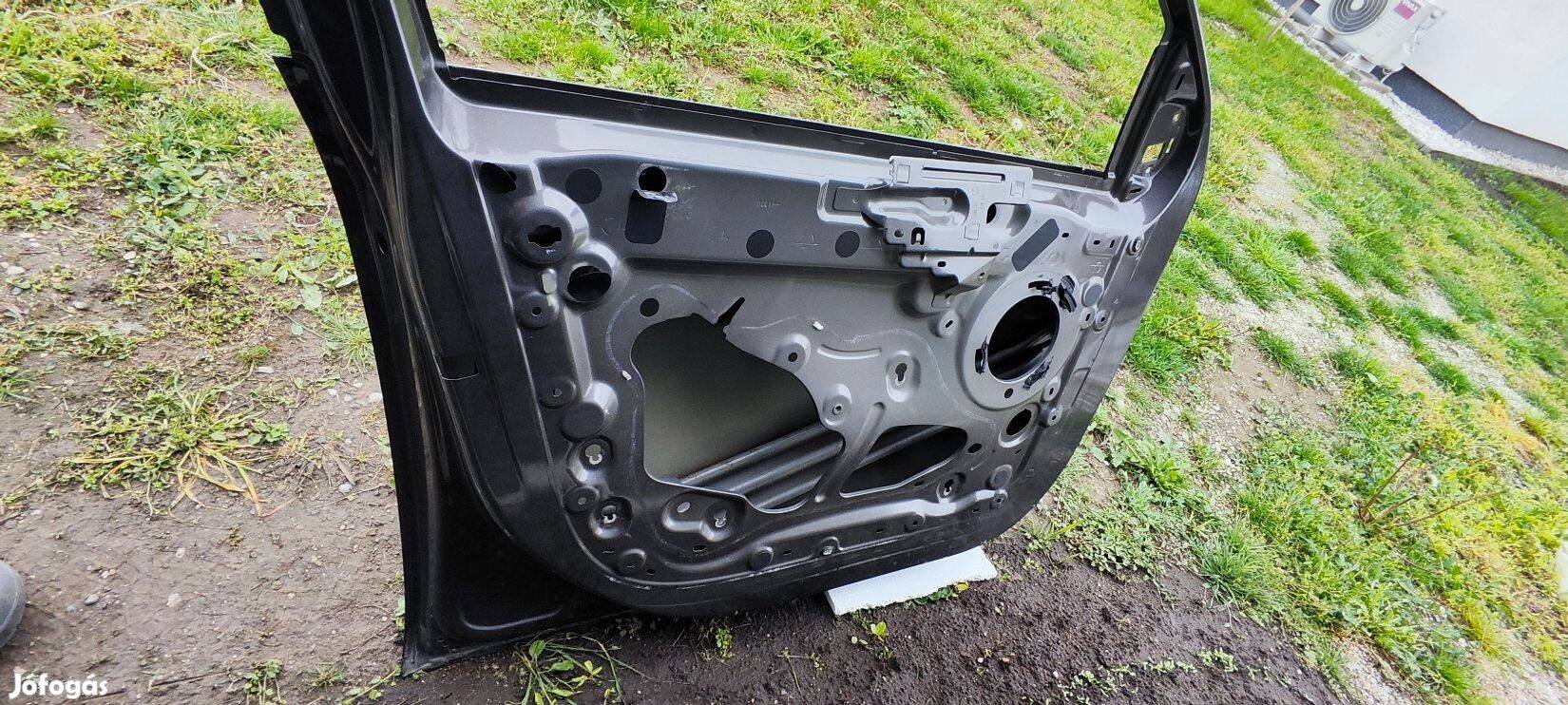 Eladó Peugeot 308 SW Bal első ajtó évjárat 2014-től