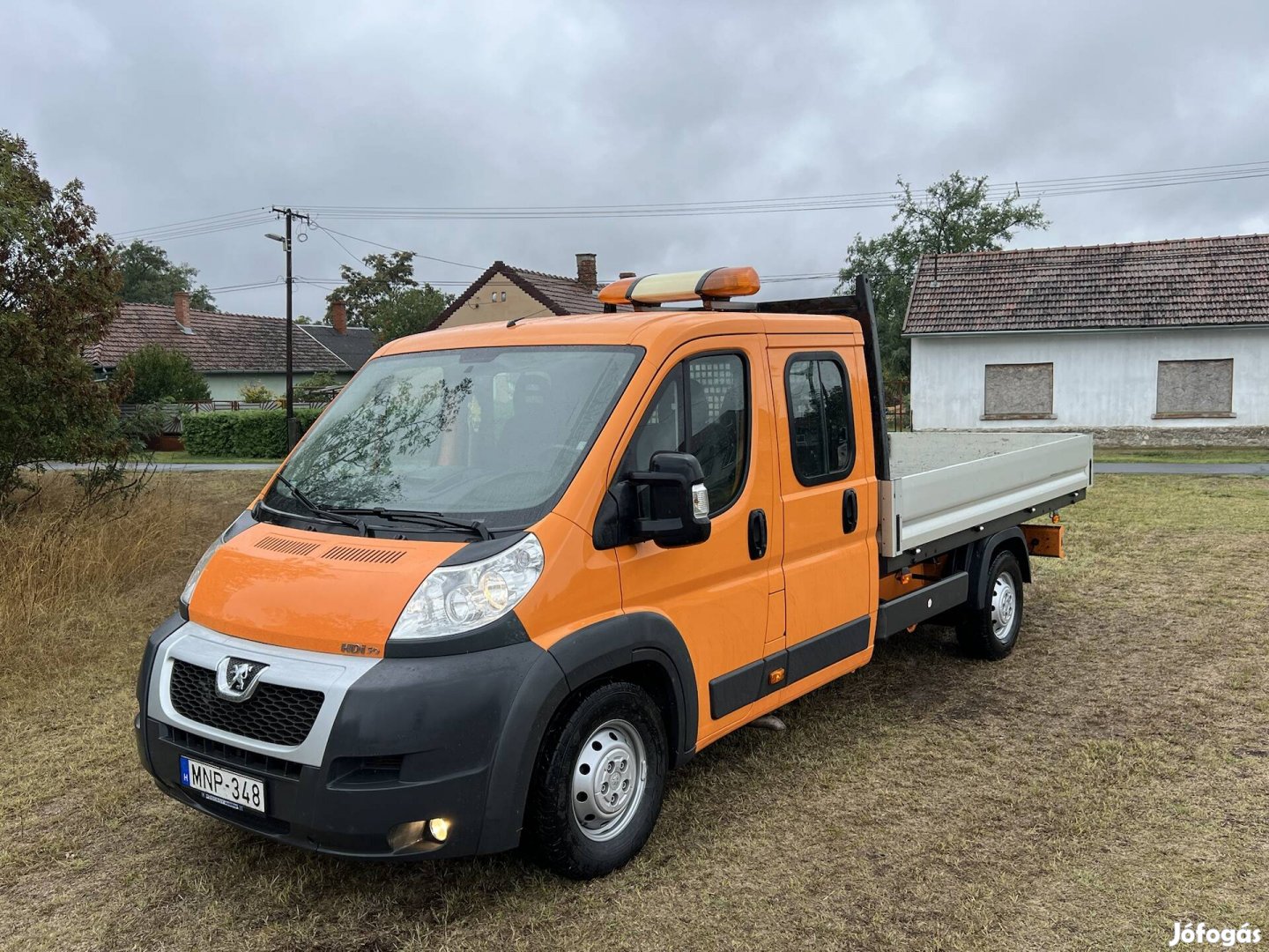 Eladó Peugeot Boxer 3.0 Hdi Duplafülkés platós