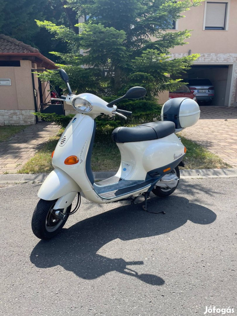 Eladó Piaggio Vespa