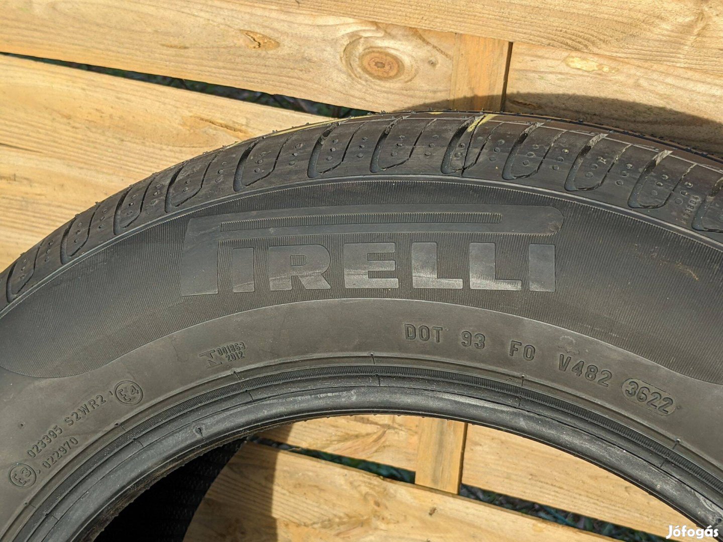 Eladó Pirelli Cinturato P7 205/60R16 nyári gumik 4db