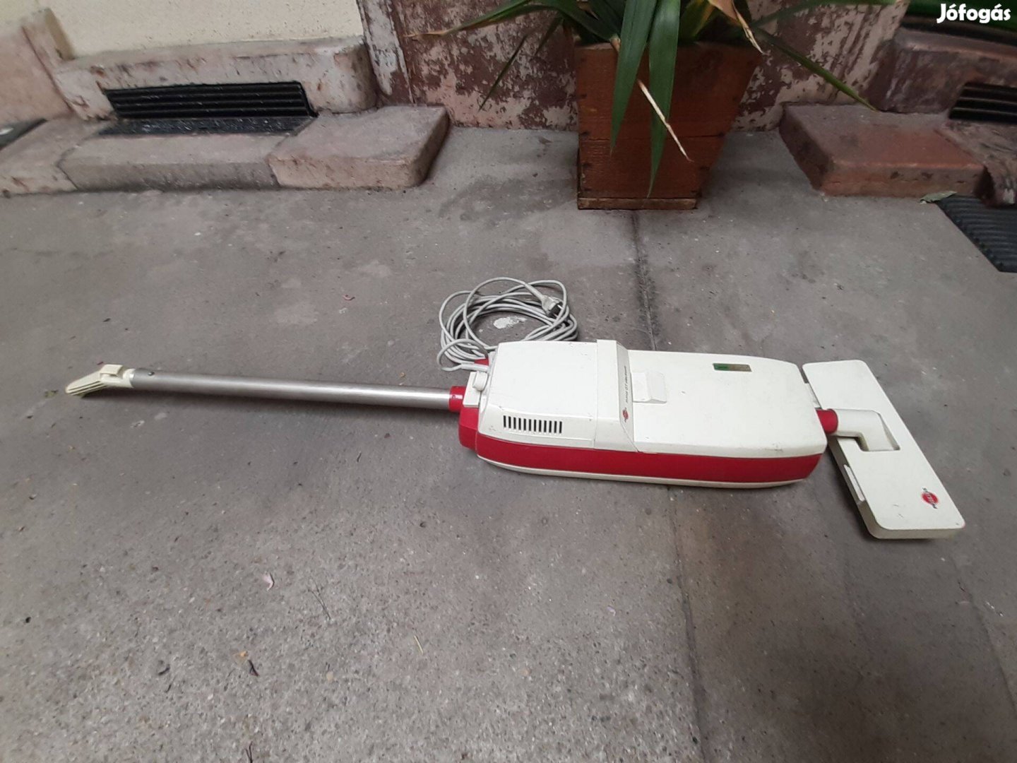 Eladó Porszívó Progres Minor GT electronic