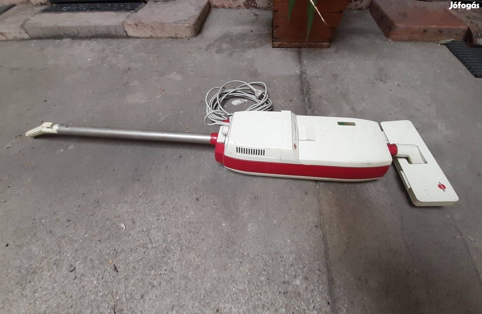 Eladó Porszívó Progres Minor GT electronic, 230 Voltos,