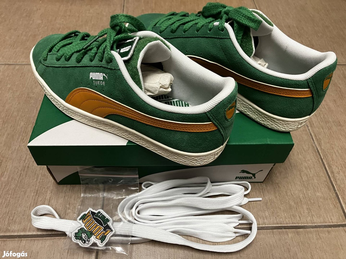 Eladó Puma Suede patch cipő