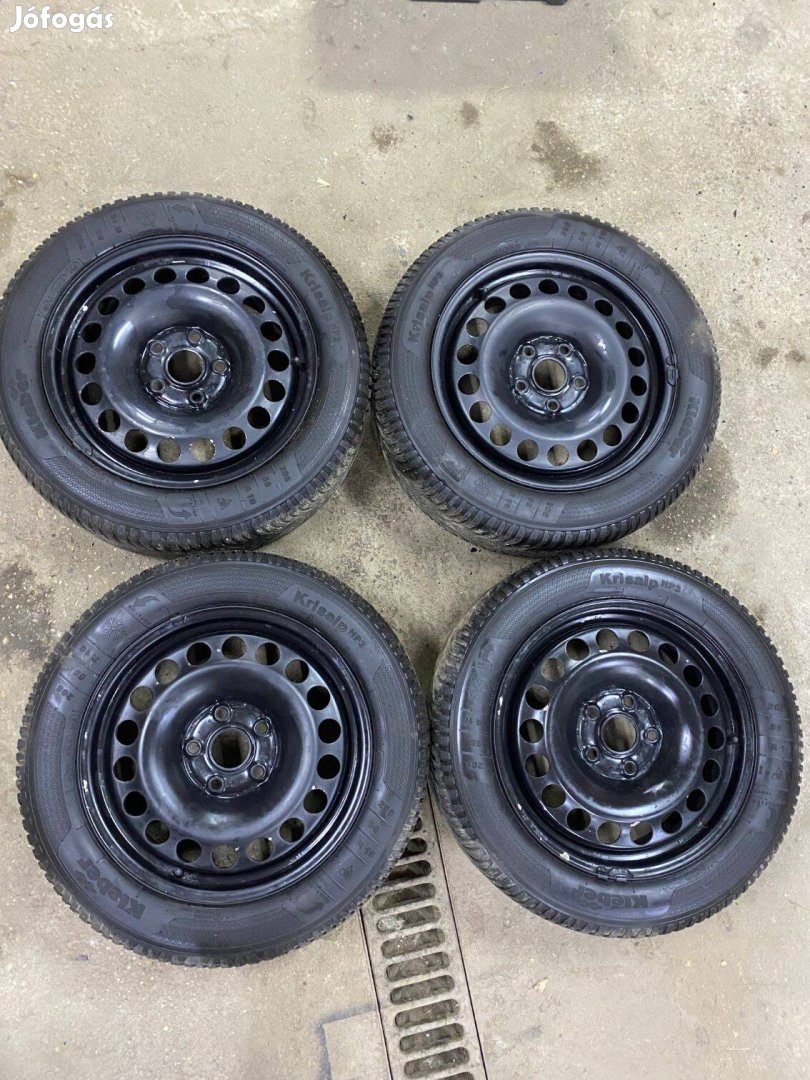 Eladó R16 Lemezfelni téli gumival