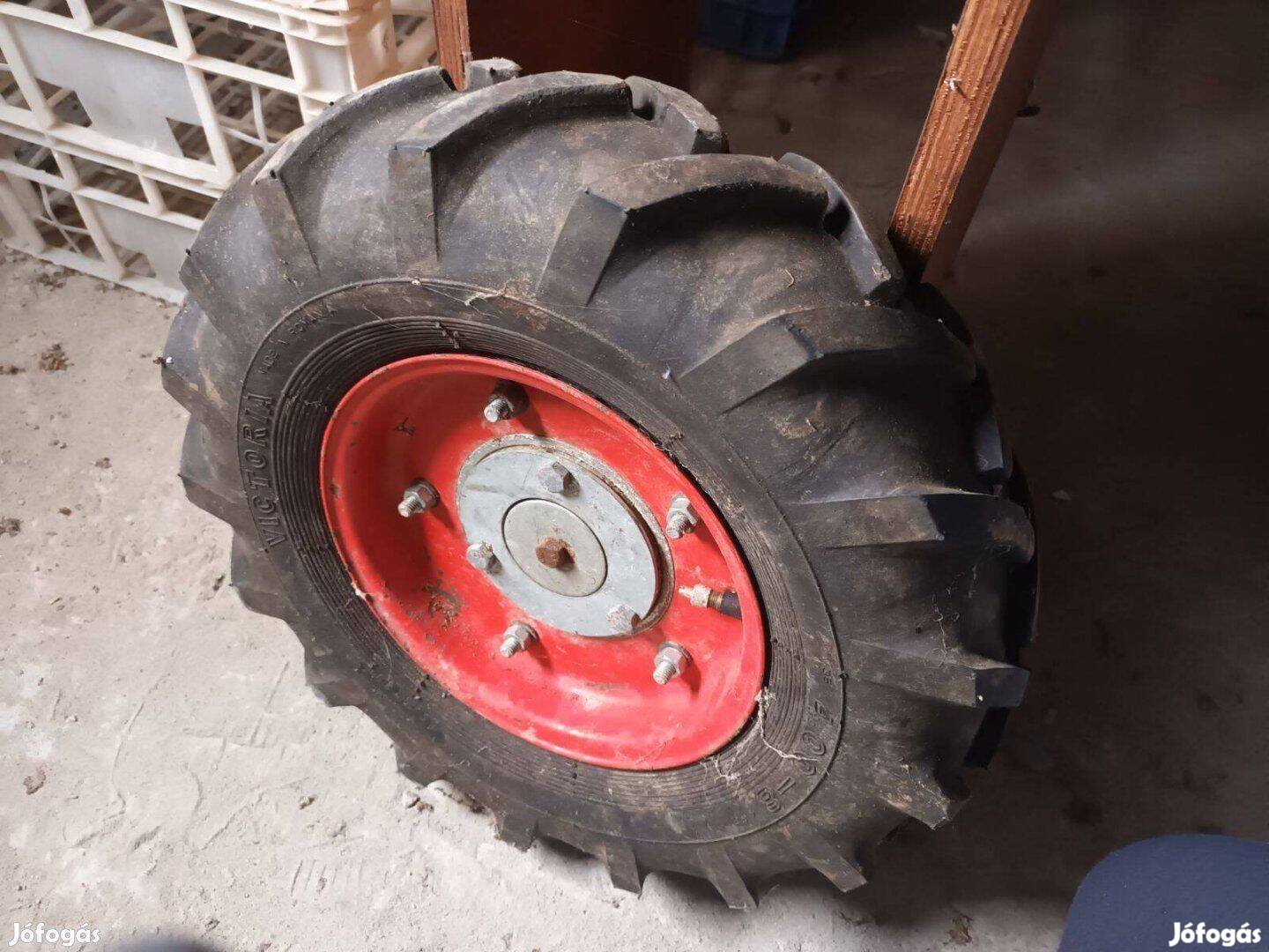 Eladó RK02 rotációs kapa kerék 400x8 abronccsal újszerű párban