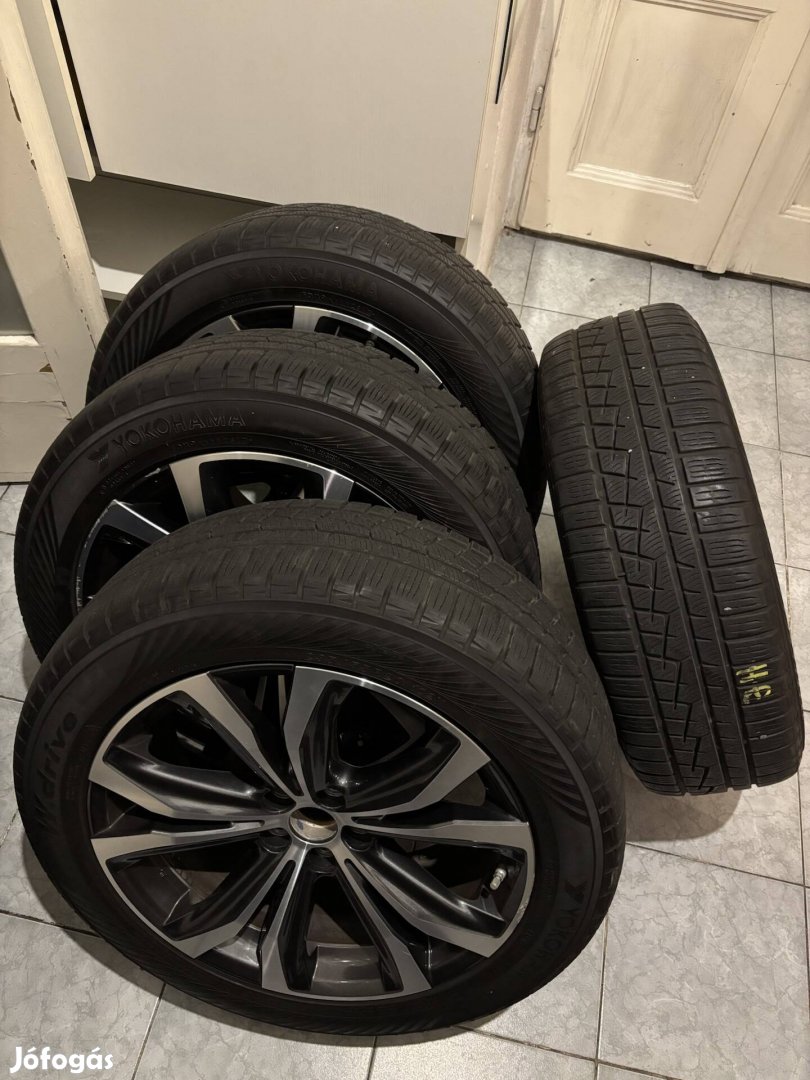 Eladó RX450 gyári alufelni téli gumival