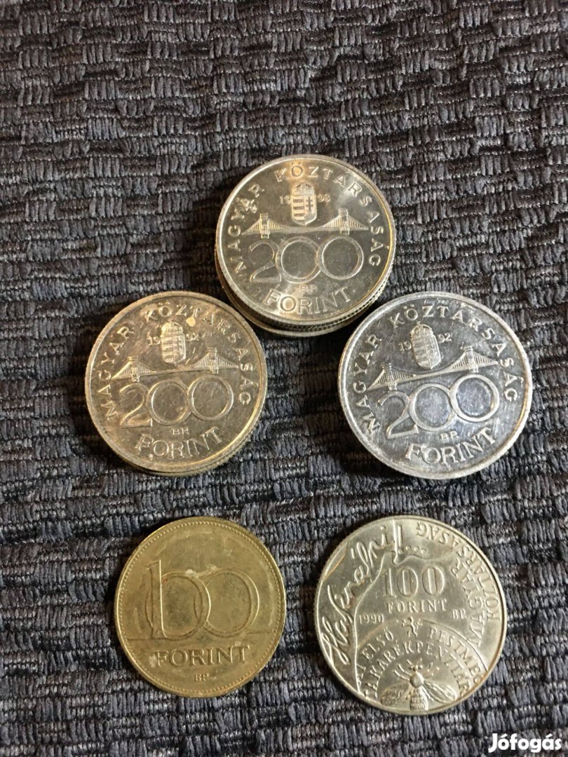 Eladó Régi Magyar Forint Érmék