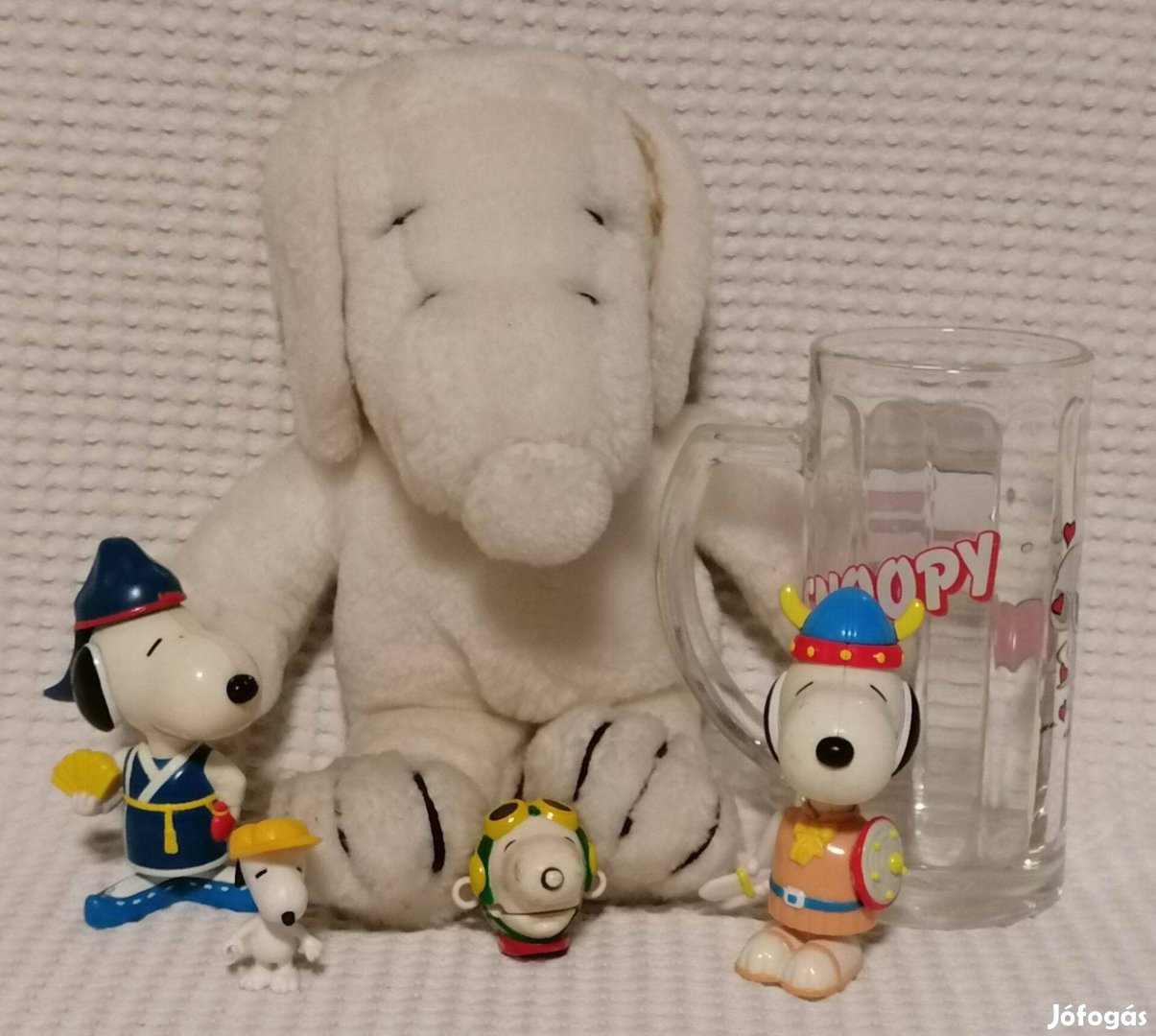 Eladó Régi / Retro "Snoopy" Plüssfigura / Játékfigura Pohár / Szett