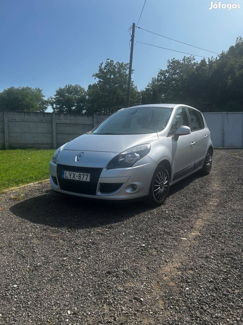 Eladó Renault Scenic 1.5 Dci