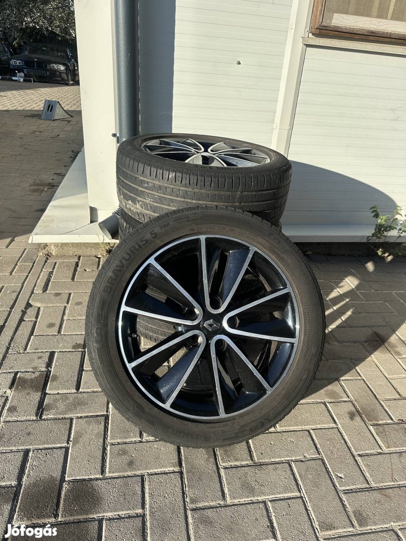 Eladó Renault gyári felni szett.
